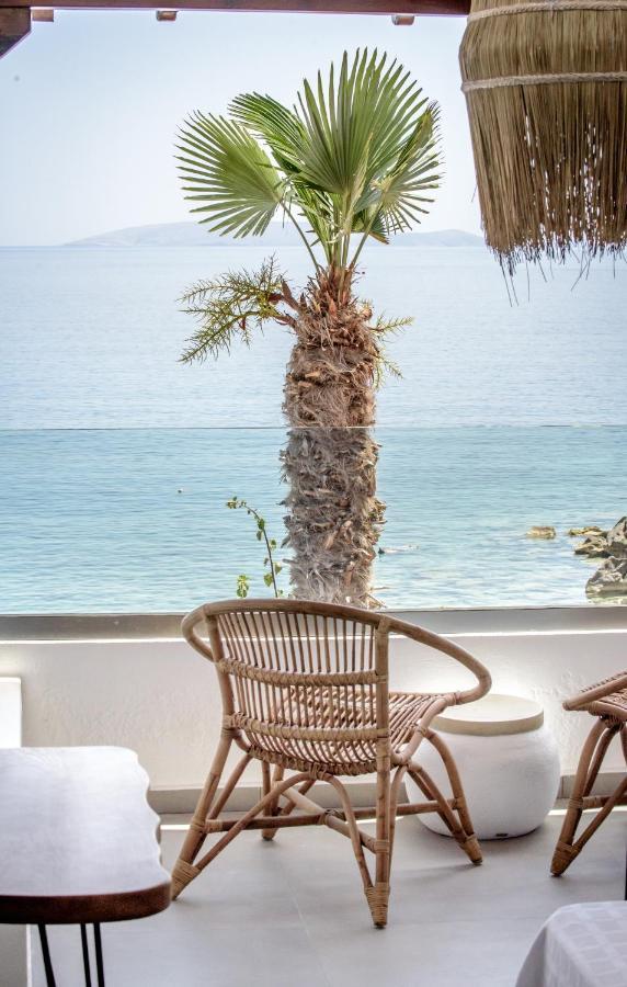 Laia Seafront Luxury Apartments Agia Pelagia  Exterior photo