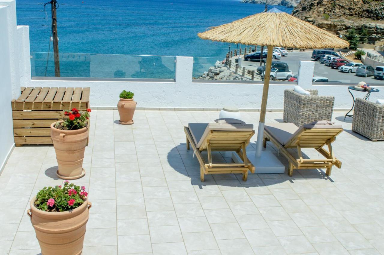Laia Seafront Luxury Apartments Agia Pelagia  Exterior photo